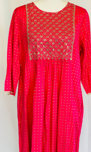 PINK EMBROIDERED KURTA SET SIZES